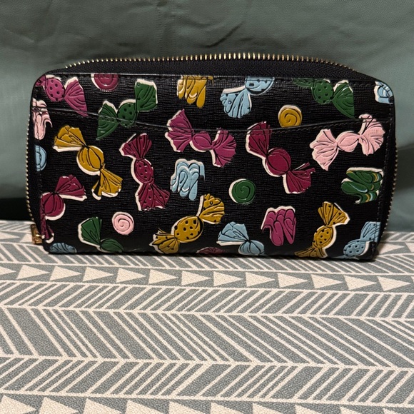 Kate Spade Black Wallet with Multicolor Candy Design - Picture 2 of 6